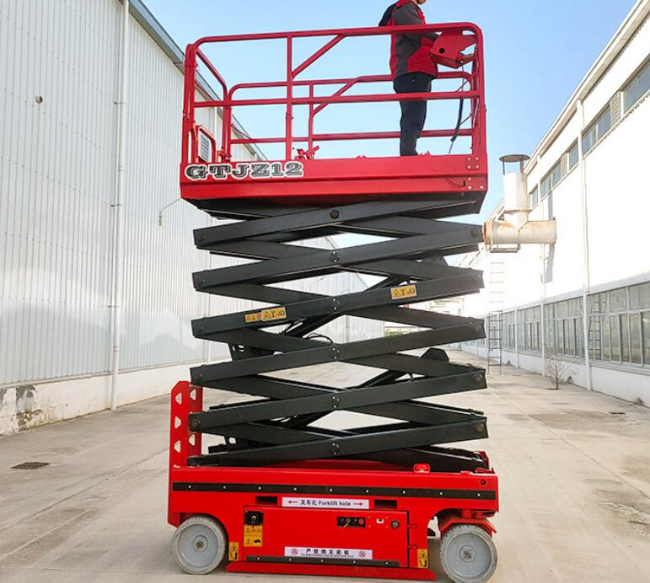 深圳自行走移动式升降机