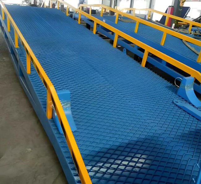 深圳移动式液压登车桥